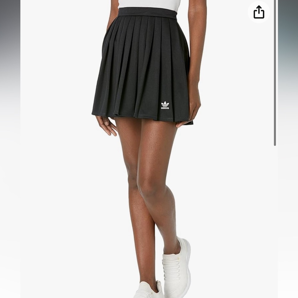 Womens Adidas Pleated Tennis Skirt, Small, black with Adidas Logo on Front, NWT